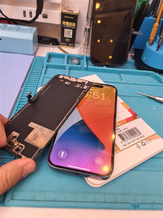 iPhone screen repair ready for customer pickup
